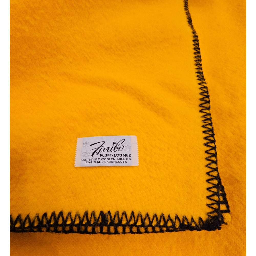Vintage Faribo Fluff-Loomed Wool Blanket RARE Yellow Black Whipstitch 48x60 USA - Picture 2 of 5